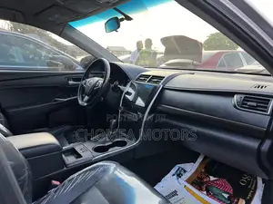 Toyota Camry 2015 Silver