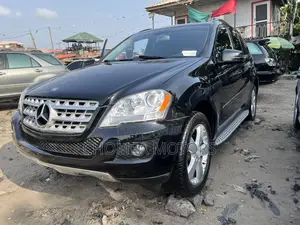 Mercedes-Benz M Class 2011 Black