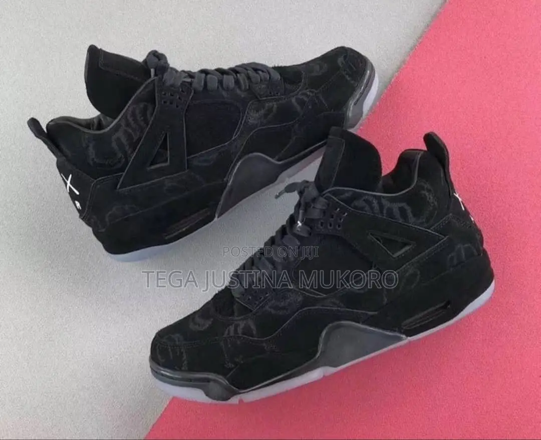 Unisex Sneakers