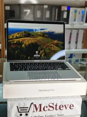 Laptop Apple MacBook Pro 2022 M2 8GB Apple M2 SSD 512GB