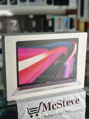 Laptop Apple MacBook Pro 2022 M2 8GB Apple M2 SSD 512GB
