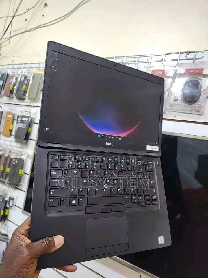 Laptop Dell Latitude 14 5480 8GB Intel Core I5 SSD 256GB