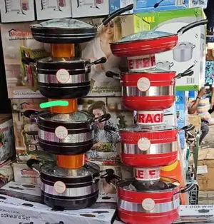 Set Of Non Stick Pots With Frying Pan