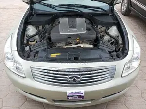 Infiniti G35 Sport RWD 2007 Gold