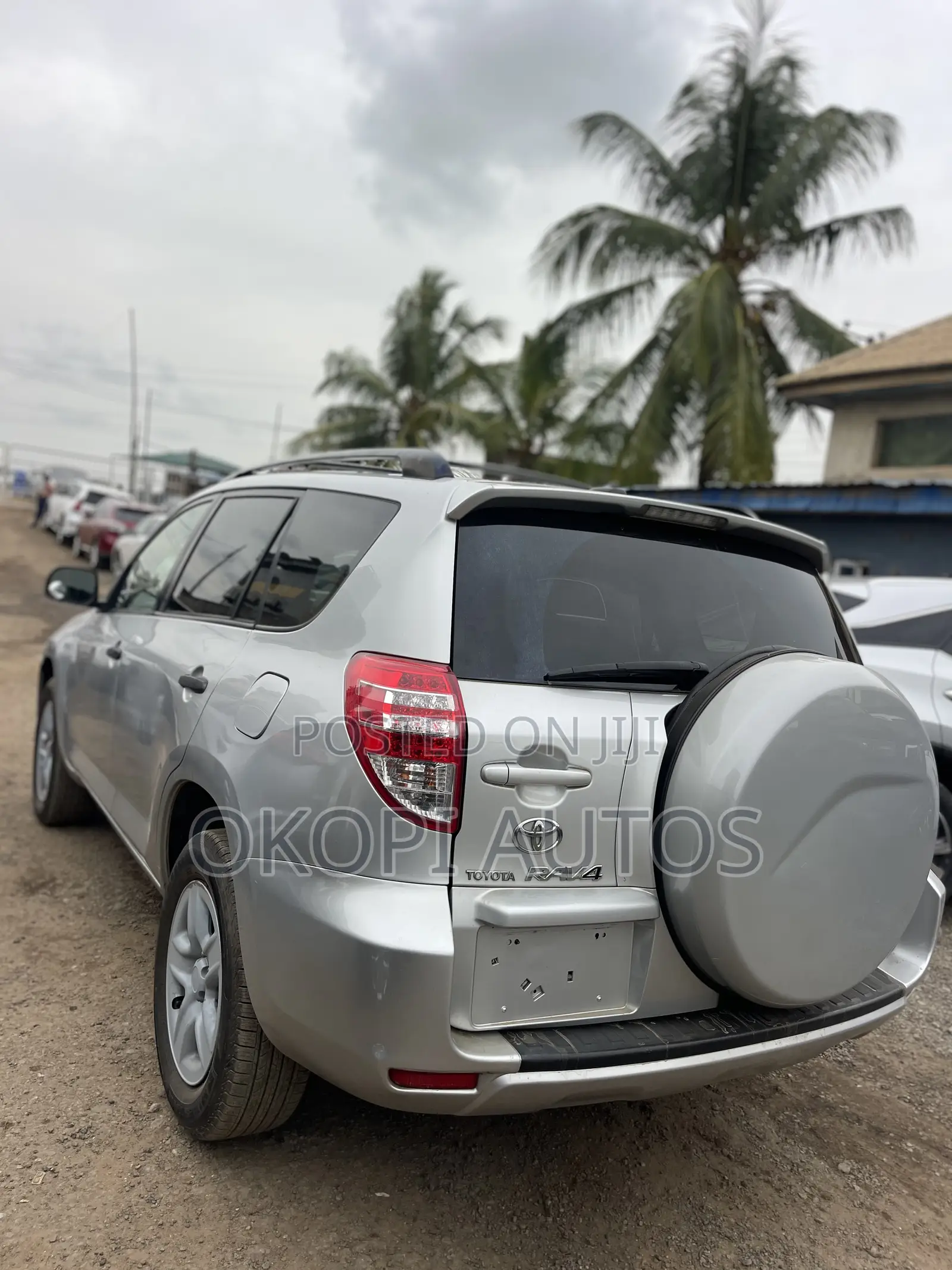 Toyota RAV4 2.5 Limited 2010 Silver