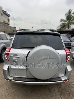 Toyota RAV4 2.5 Limited 2010 Silver