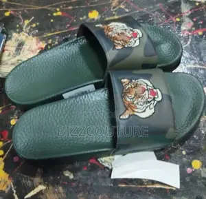 Photo - Original POLO RALPH LAUREN Slides Available in Store