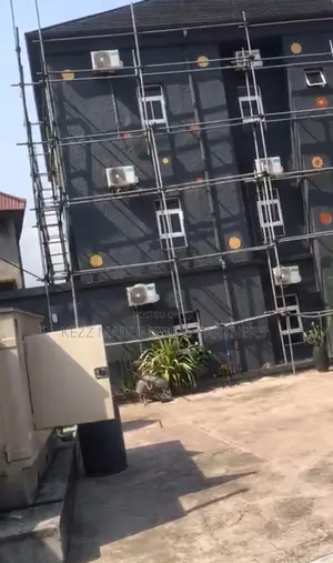 For Sale : 24 Rooms Functional Hotel