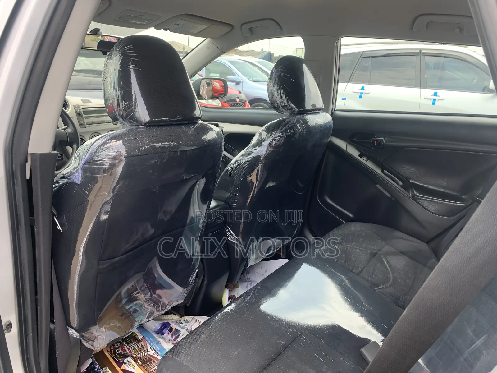 Toyota Matrix 2010 Silver