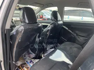 Toyota Matrix 2010 Silver
