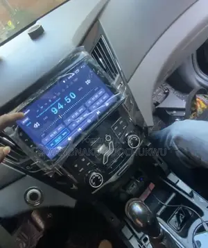 Hyundai Sonata 2012 Android Screen With Reverse Camera