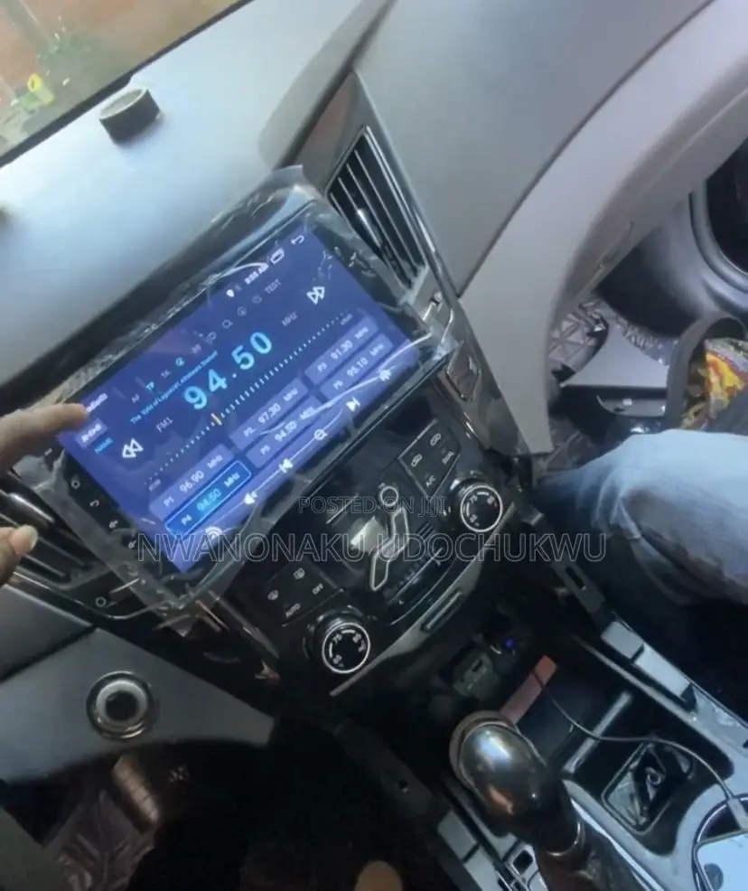 Hyundai Sonata 2012 Android Screen With Reverse Camera