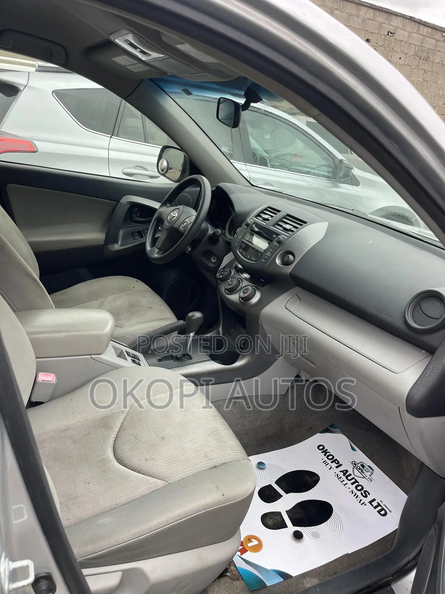 Toyota RAV4 2.5 Limited 2010 Silver