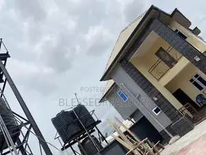 5bdrm Apartment in Avu Junction By, Owerri for rent