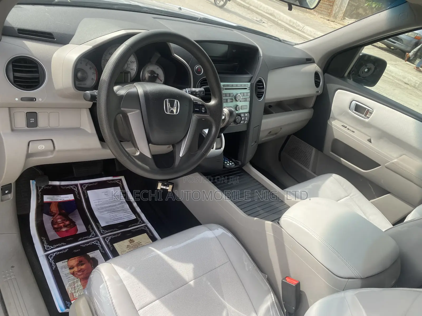 Honda Pilot 2011 Silver