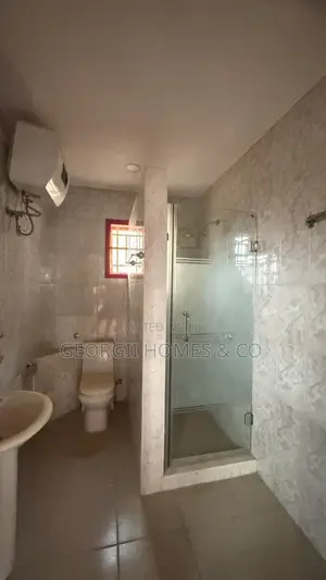 3bdrm Block of Flats in Asokoro for rent