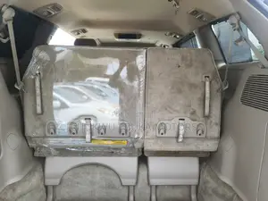 Toyota Sienna XLE Limited 2008 Gold