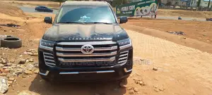 Toyota Land Cruiser 2015 Upgrade to 2023 Model