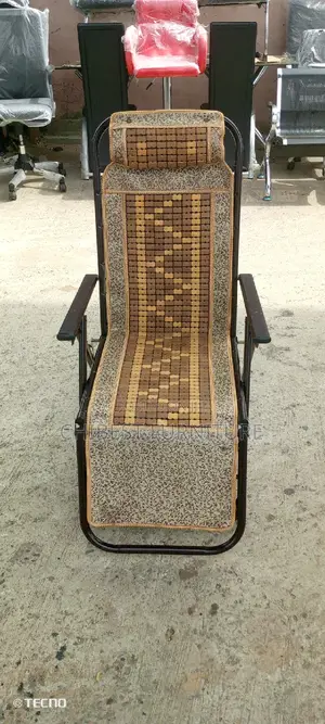 Standard Chair for Relaxing