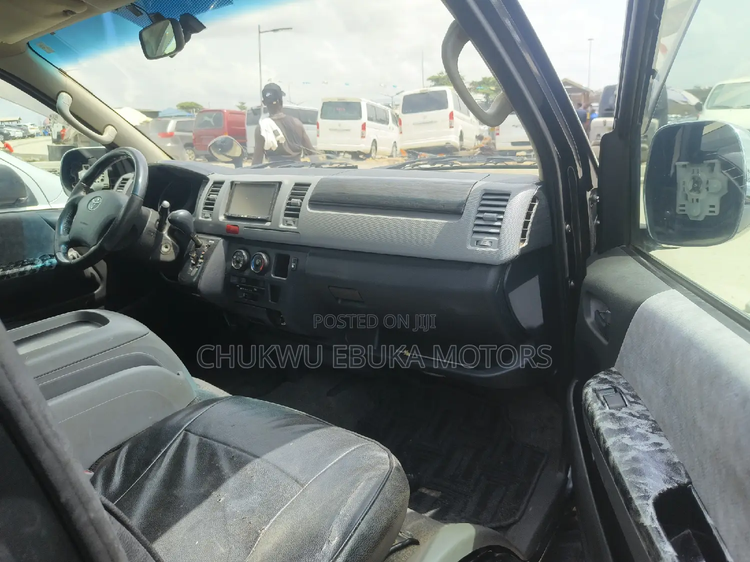 Toyota HiAce 2013 Grey