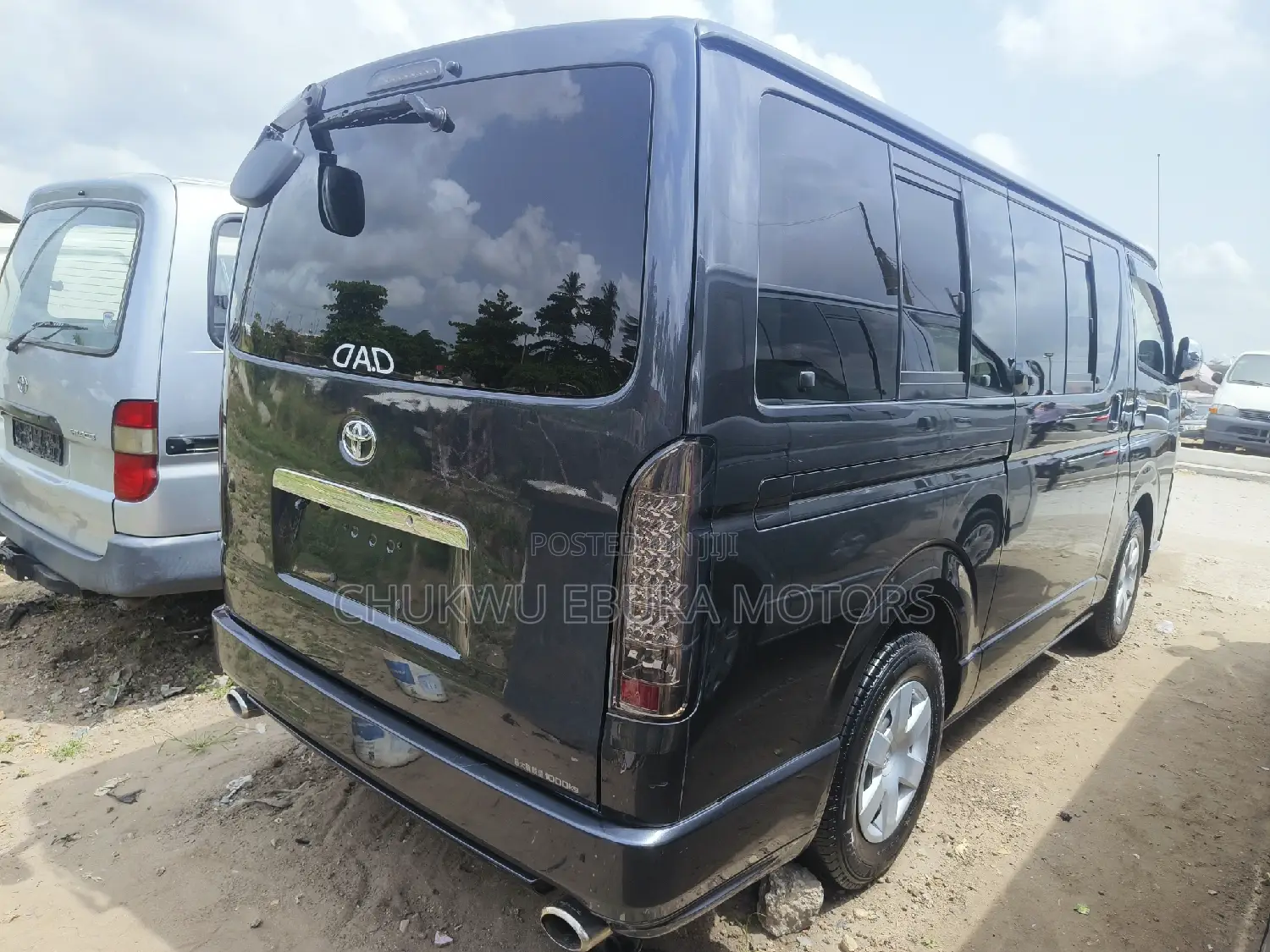 Toyota HiAce 2013 Grey