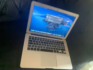 Laptop Apple MacBook Air 2015 8GB Intel Core I5 SSD 256GB