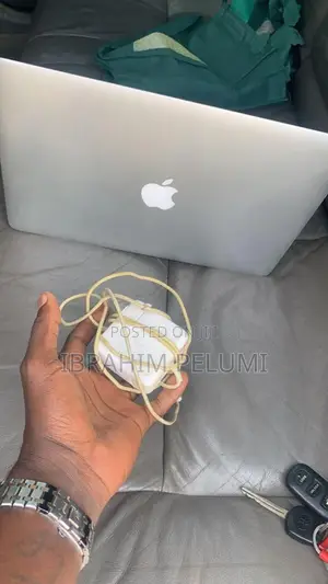 Laptop Apple MacBook Air 2015 8GB Intel Core I5 SSD 256GB