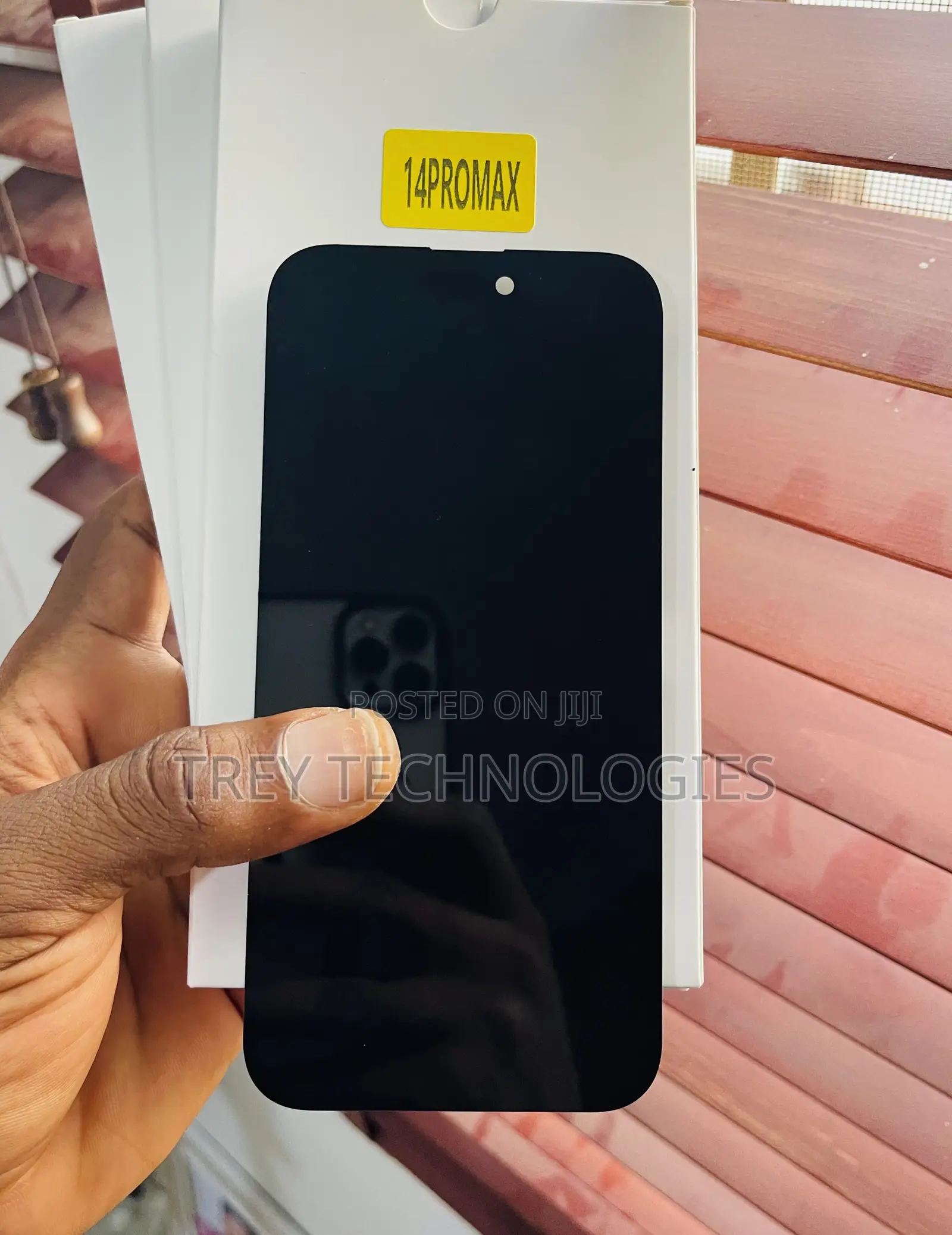 iPhone 14pro Max Follow Come Original Screen (Free Installation)
