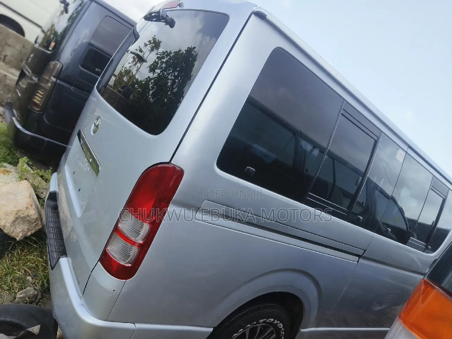 Toyota HiAce 2013 Silver