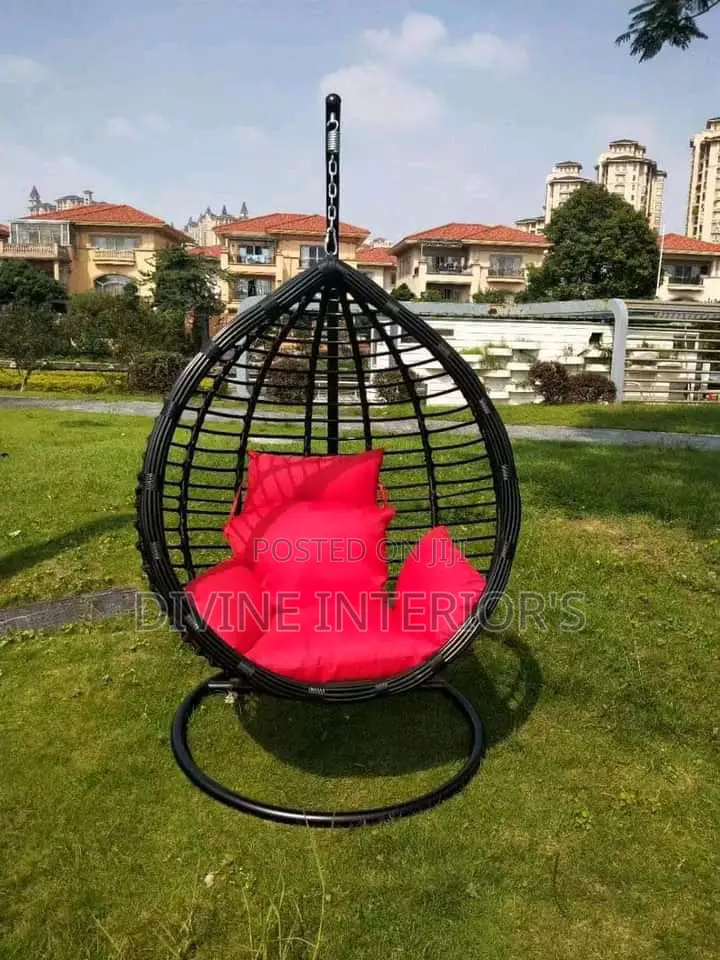 Round Back Swing Chair