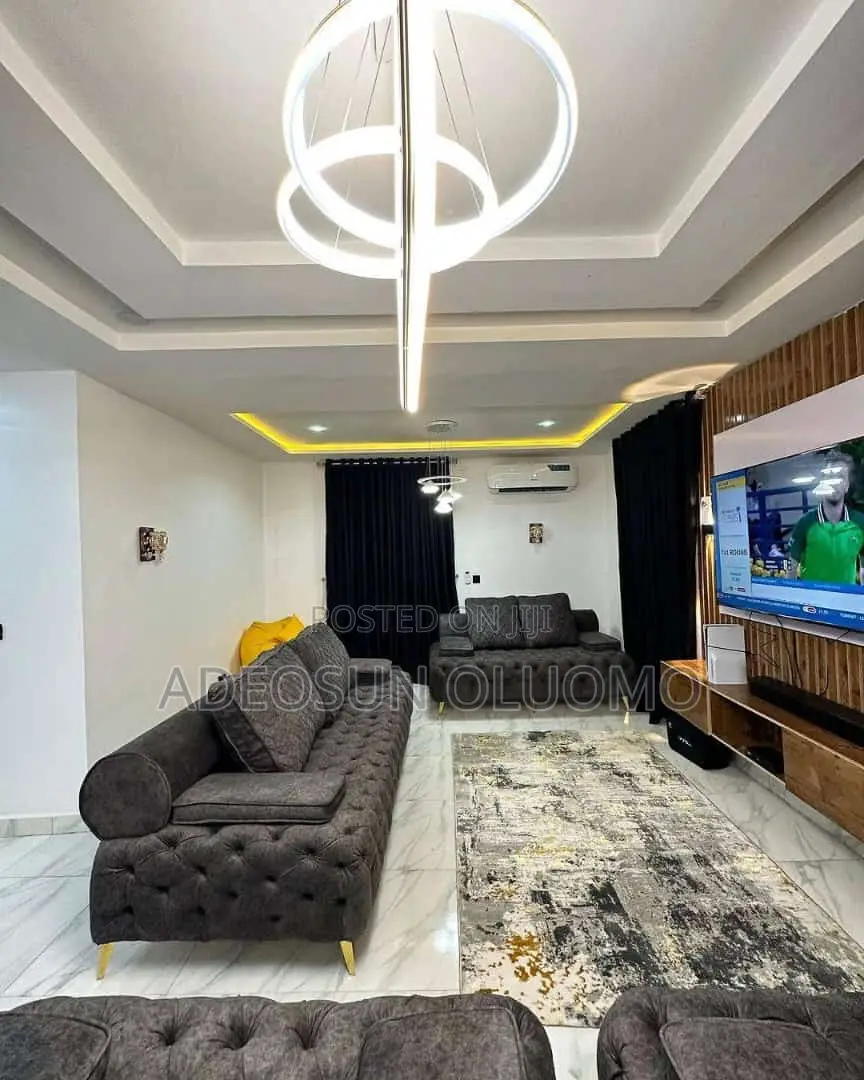 Pop Full Ceiling Interior Design
