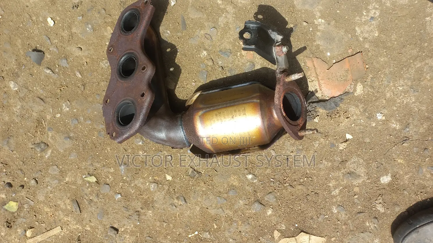 Engine Catalyst Converter Front 2GR