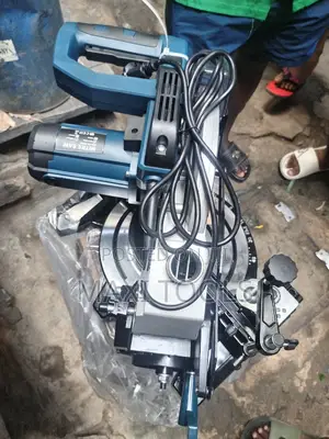 Power Plus Miter Saw Cutting Machine