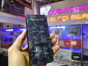 FreeYond F9 128 GB Black