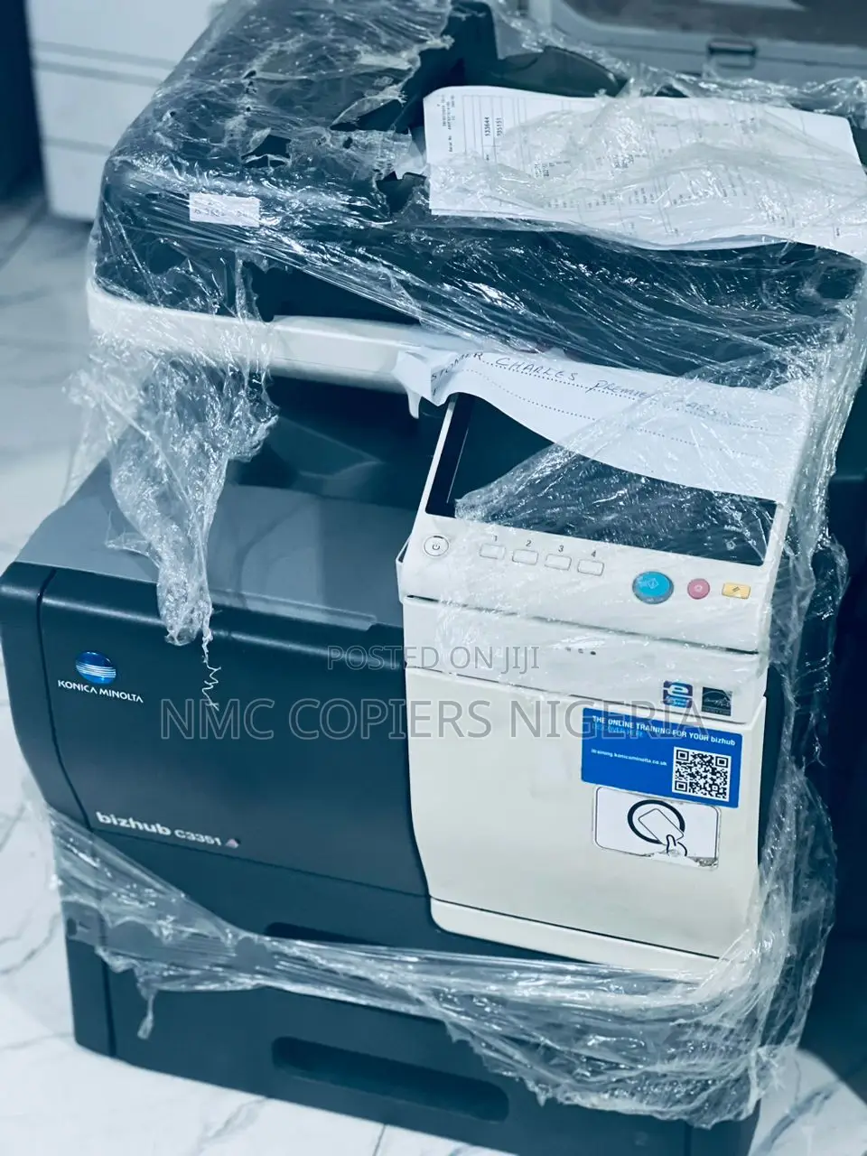 Bizhub C3351