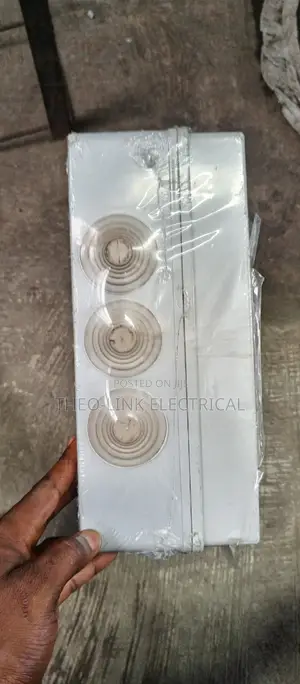 Enclosure Box