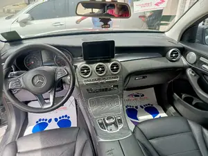 Mercedes-Benz GLC-Class 2017