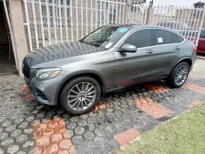 Mercedes-Benz GLC-Class 2017