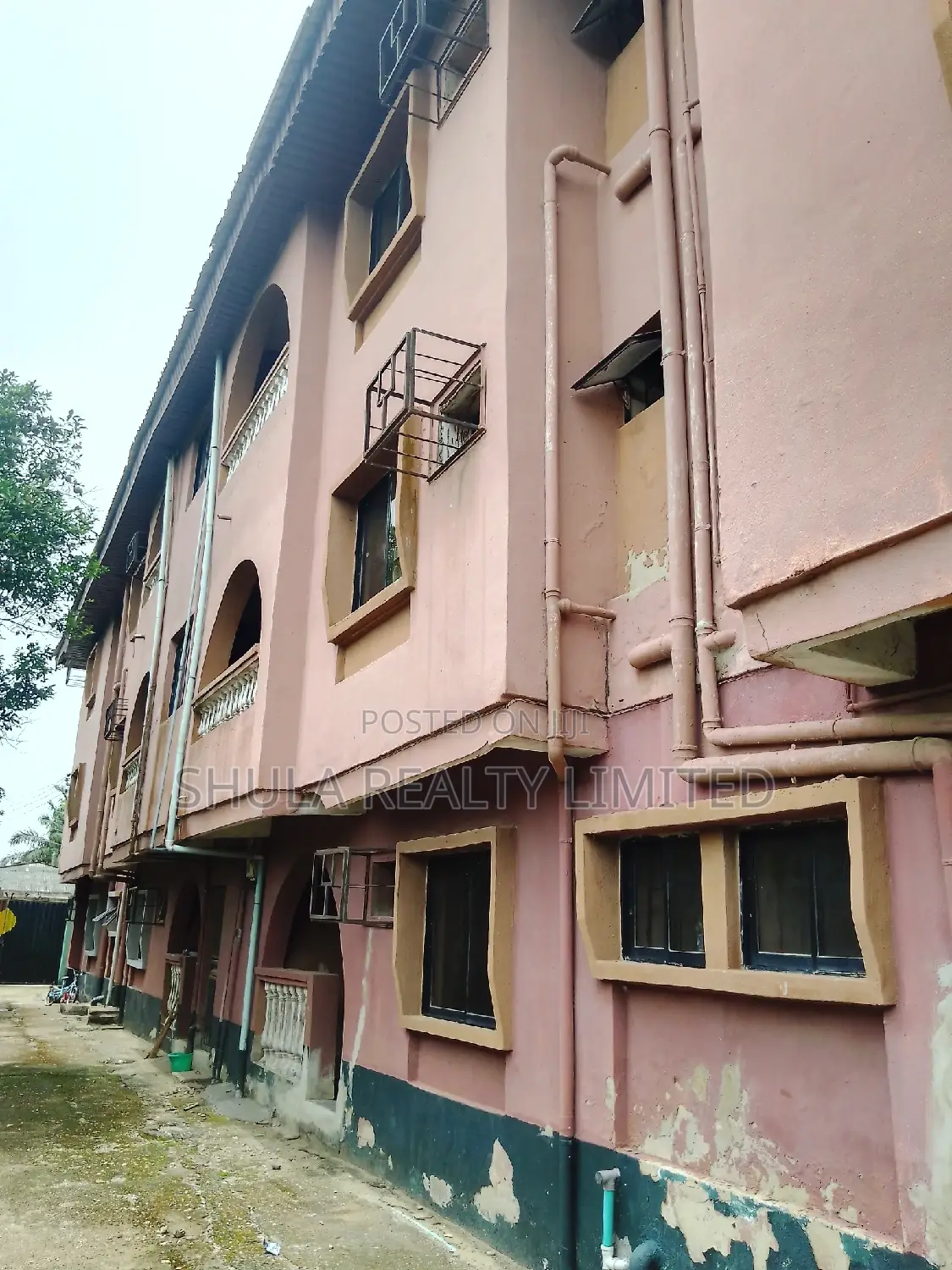 Furnished 20bdrm House in Agbara-Igbesan for sale