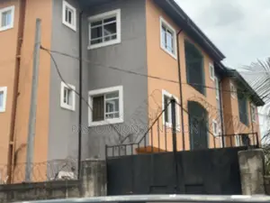 3bdrm Block of Flats in Avu Town, Owerri for sale