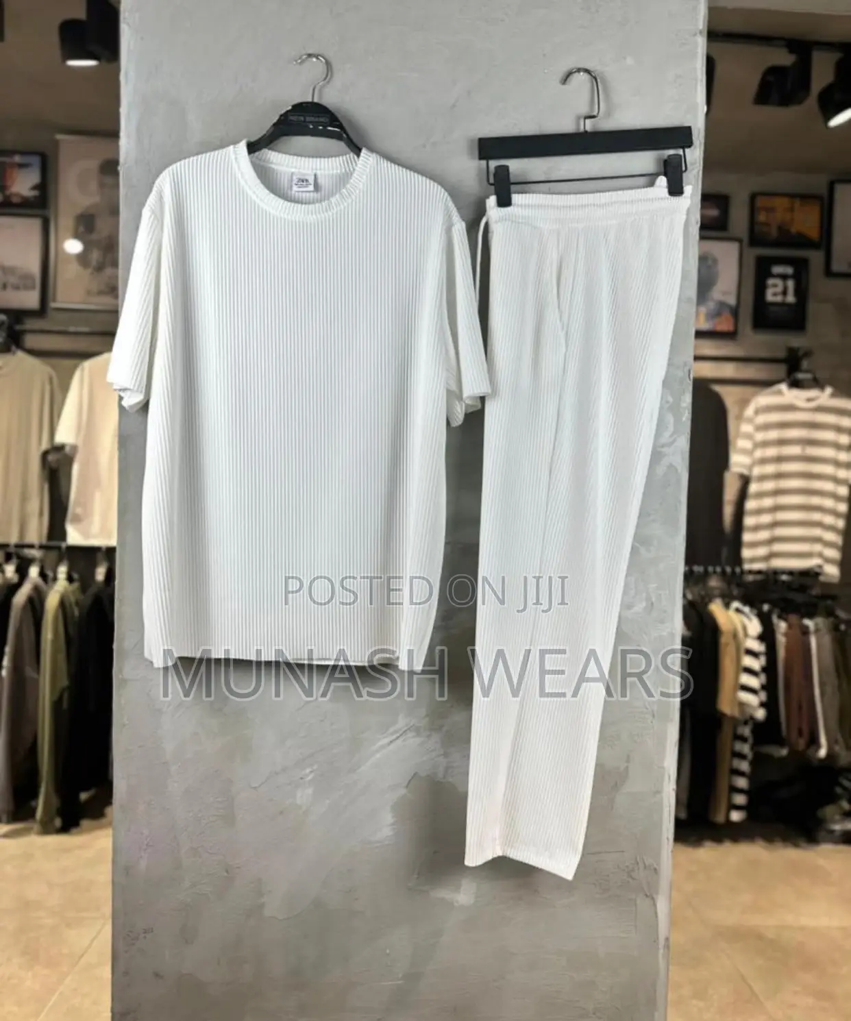 Luxury Zara Up and Down