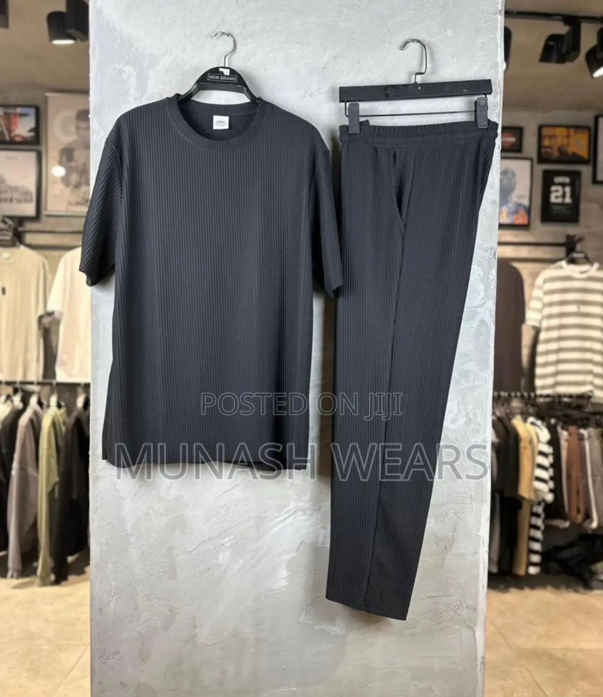 Luxury Zara Up and Down