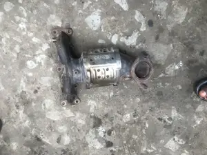 Engine Catalys Converter Hyundai Santa 2020