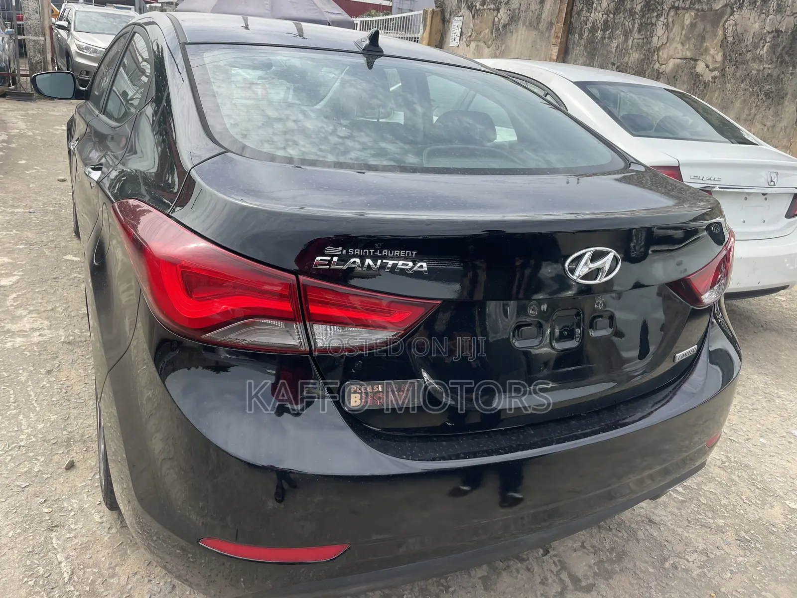 Hyundai Elantra 2015 Black