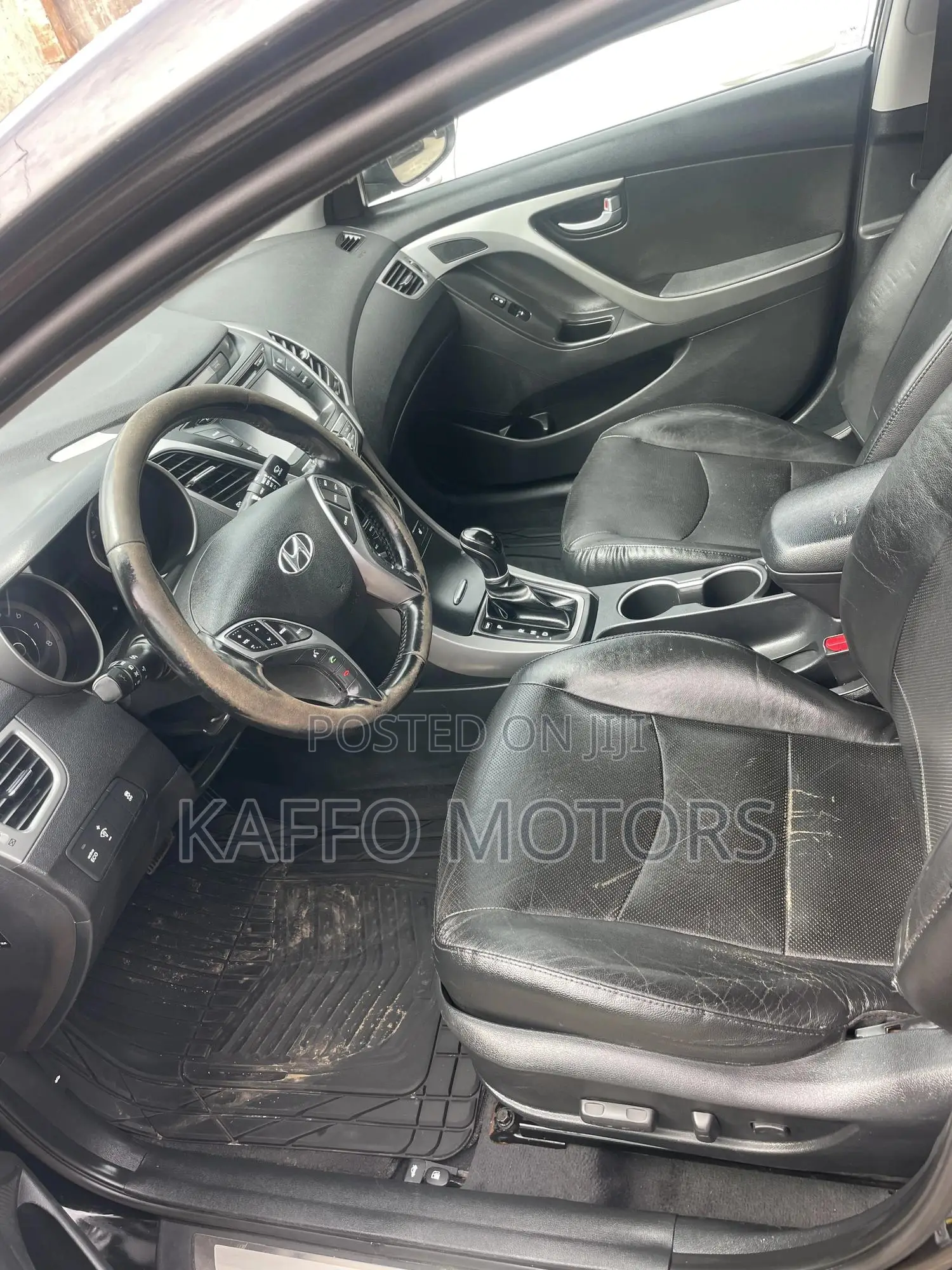 Hyundai Elantra 2015 Black