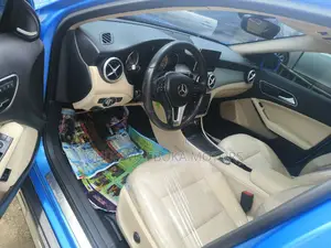 Mercedes-Benz GLA-Class 2016 Blue