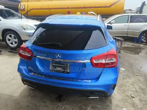 Mercedes-Benz GLA-Class 2016 Blue