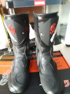Bikers Boots
