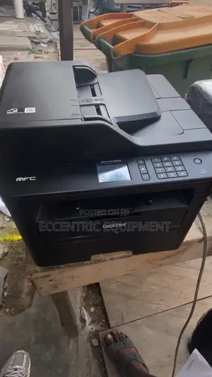 Brother MFC L2710dw Photocopier
