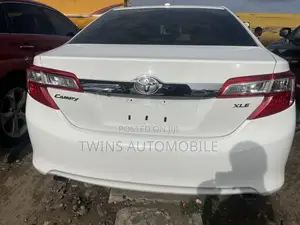 Toyota Camry 2012 White